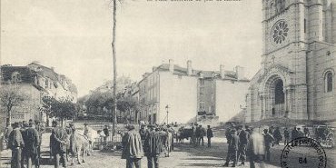 Oloron-Ste-Marie - place gambetta jour de marche